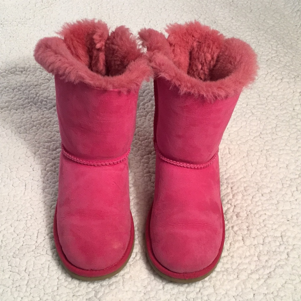 Pink youth Bailey bow UGG boots